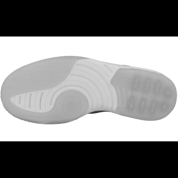 Nike Air Jordan Max Aura Cool Grey Black Basketball AQ9084 010 Men's Sizes - Picture 10 of 10